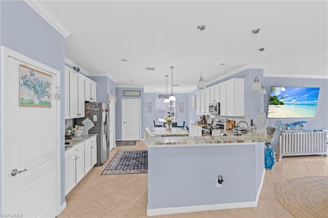 2792 Via Piazza LOOP, Fort Myers, FL 33905