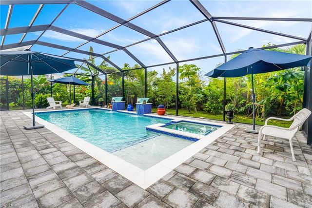 2792 Via Piazza LOOP, Fort Myers, FL 33905