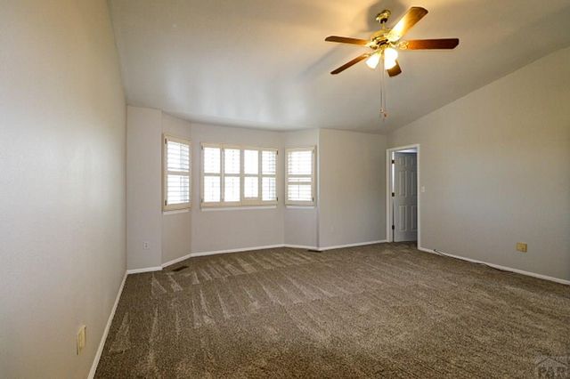 30 Bellita Dr, Pueblo, CO 81001