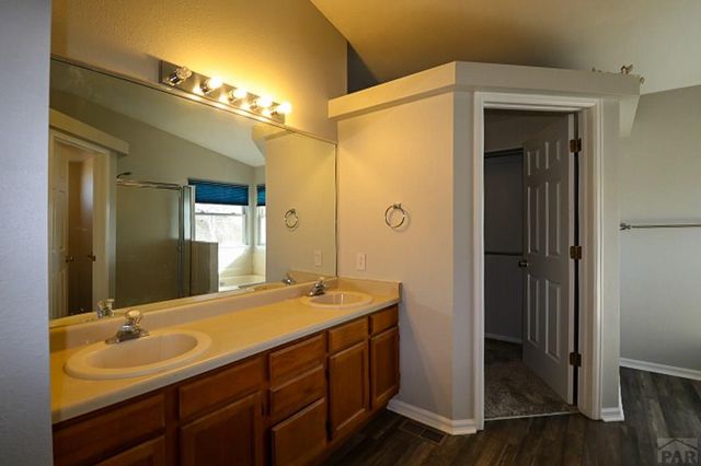 30 Bellita Dr, Pueblo, CO 81001