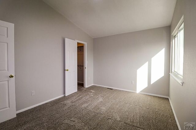 30 Bellita Dr, Pueblo, CO 81001