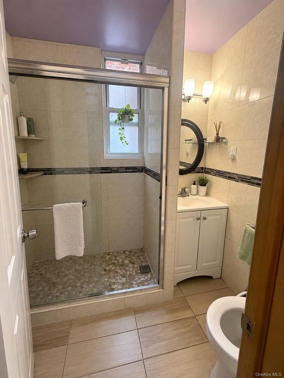 6112 37th Avenue, Woodside, NY 11377 — photo 4
