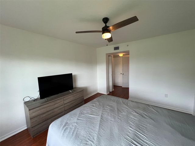 4101 San Marino Boulevard 108, West Palm Beach, FL 33409