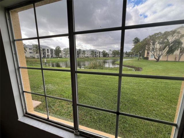 4101 San Marino Boulevard 108, West Palm Beach, FL 33409
