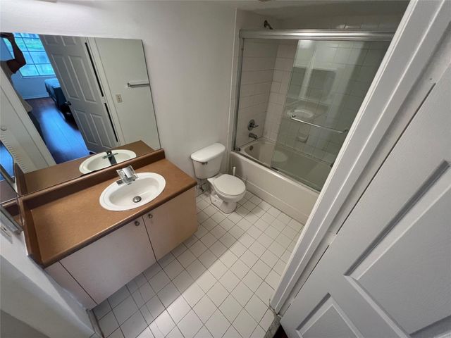 4101 San Marino Boulevard 108, West Palm Beach, FL 33409