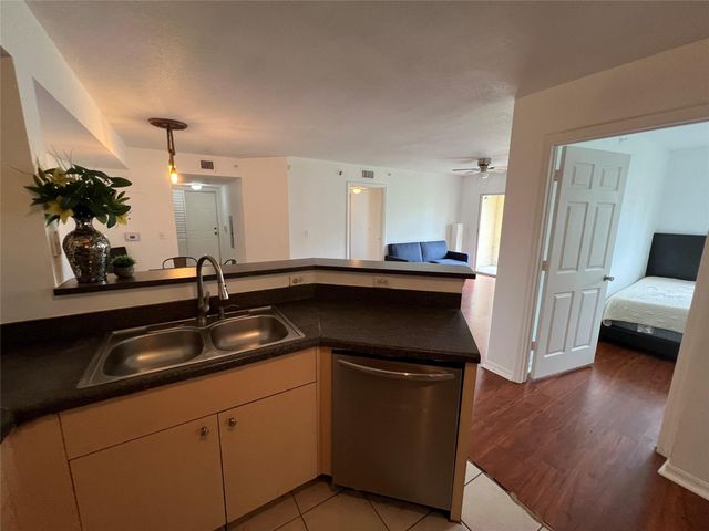 4101 San Marino Boulevard 108, West Palm Beach, FL 33409