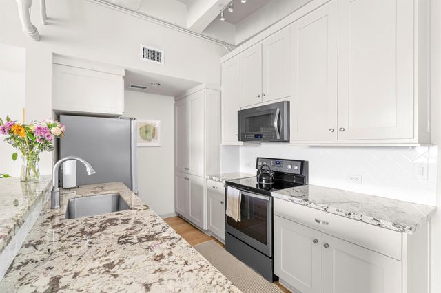 3614 Montrose Boulevard 306, Houston, TX 77006