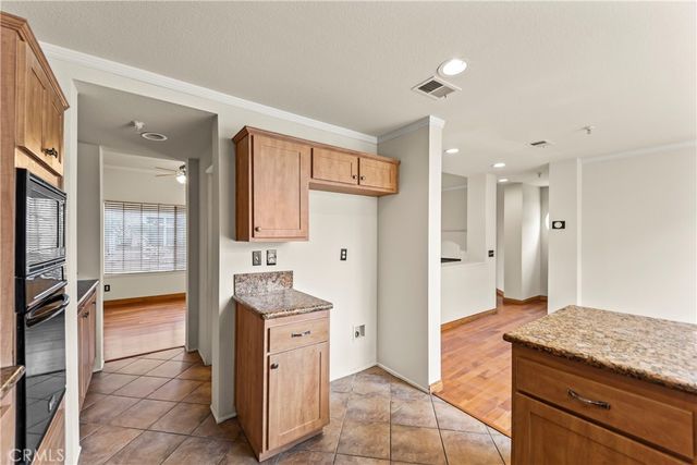 13957 Lemoli Avenue, Hawthorne, CA 90250