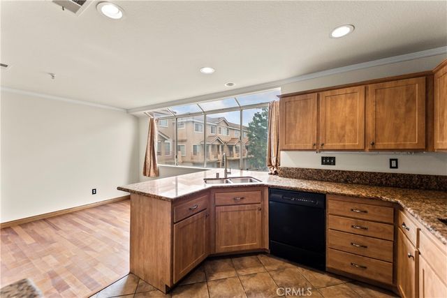 13957 Lemoli Avenue, Hawthorne, CA 90250