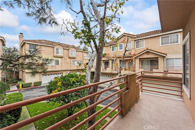 13957 Lemoli Avenue, Hawthorne, CA 90250