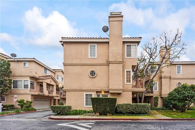 13957 Lemoli Avenue, Hawthorne, CA 90250