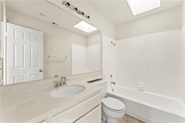 13957 Lemoli Avenue, Hawthorne, CA 90250