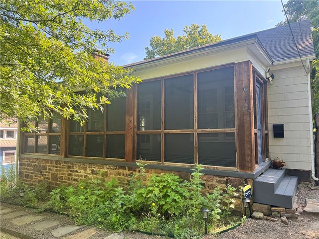 610 N Olive Avenue, Fayetteville, AR 72701