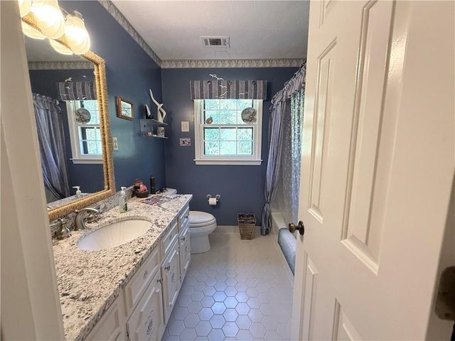 1393 Crooked Tree Court SW, Lilburn, GA 30047
