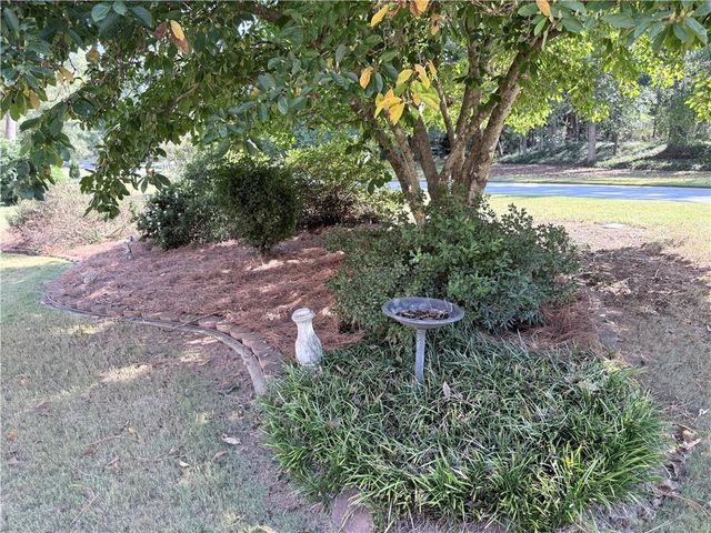 1393 Crooked Tree Court SW, Lilburn, GA 30047