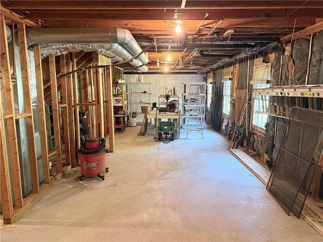 1393 Crooked Tree Court SW, Lilburn, GA 30047