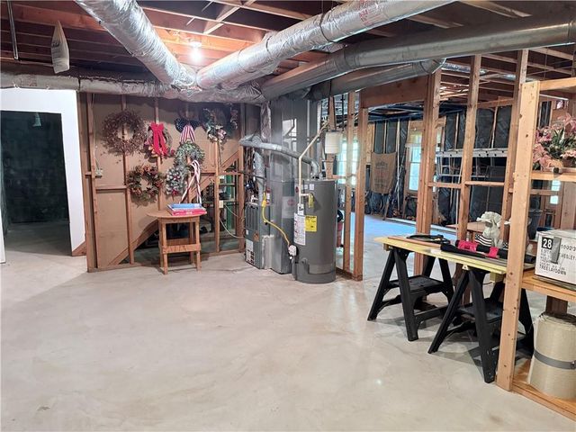 1393 Crooked Tree Court SW, Lilburn, GA 30047