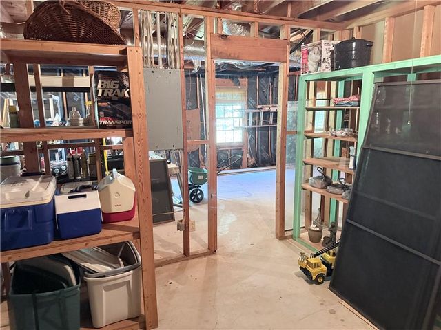 1393 Crooked Tree Court SW, Lilburn, GA 30047