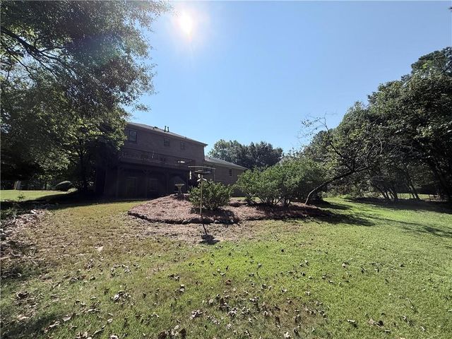1393 Crooked Tree Court SW, Lilburn, GA 30047