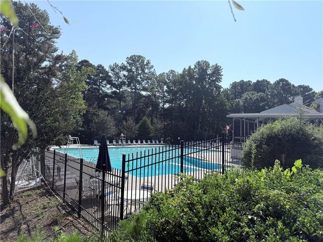 1393 Crooked Tree Court SW, Lilburn, GA 30047