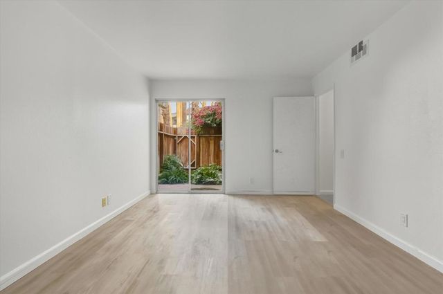 1470 S Camino Real, Palm Springs, CA 92264