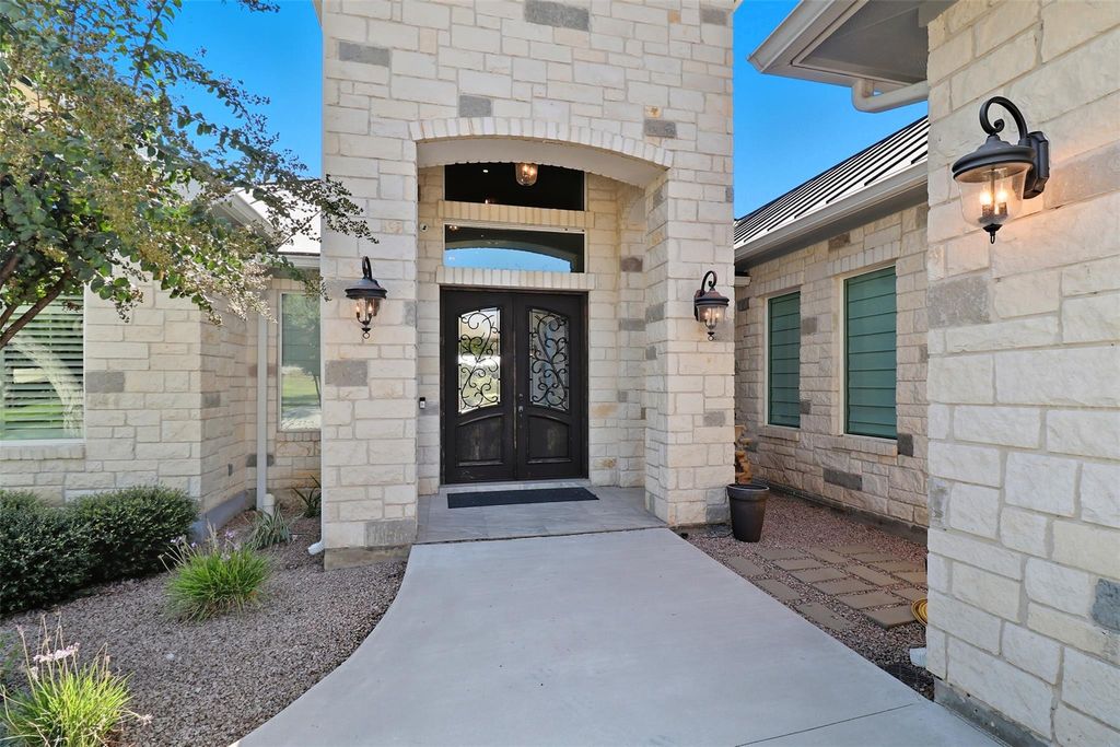 125 Primera CT, Burnet, TX 78611