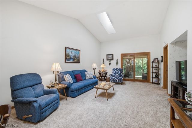 1451 Tripodi Circle, Niles, OH 44446