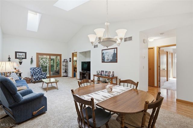 1451 Tripodi Circle, Niles, OH 44446