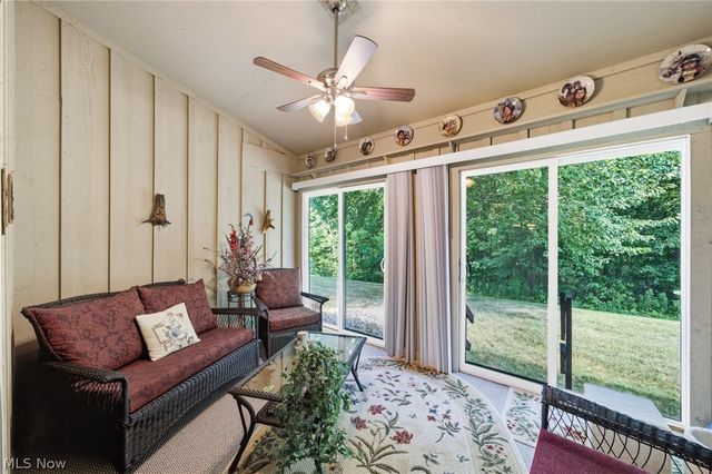 1451 Tripodi Circle, Niles, OH 44446