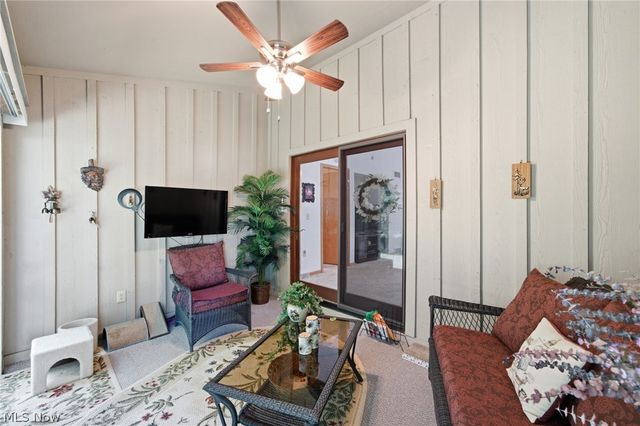 1451 Tripodi Circle, Niles, OH 44446