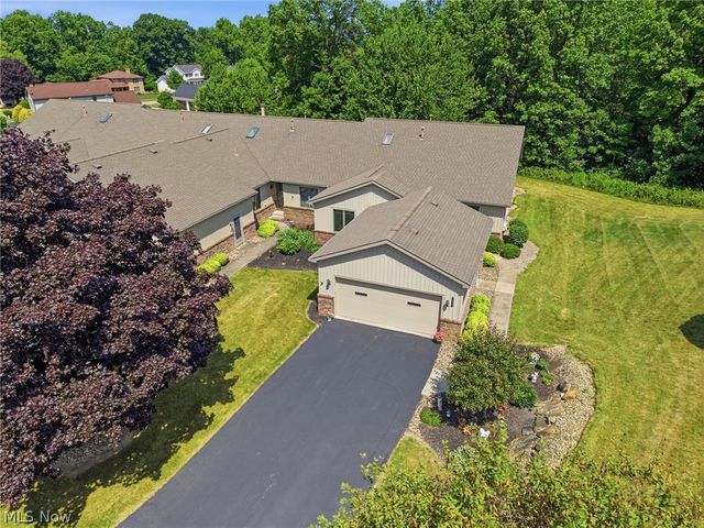 1451 Tripodi Circle, Niles, OH 44446