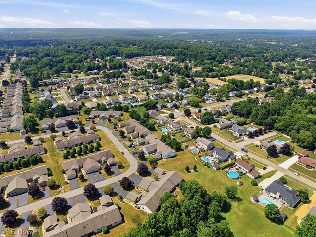 1451 Tripodi Circle, Niles, OH 44446