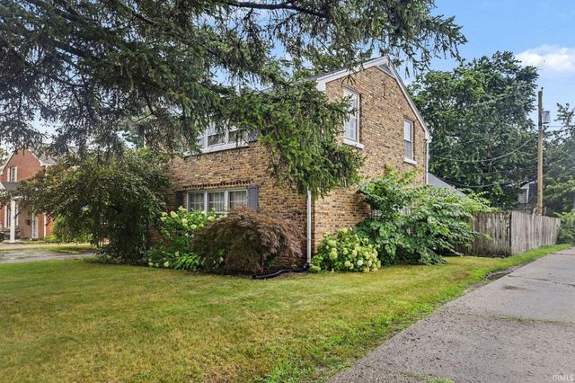 1819 McKinley Avenue, South Bend, IN 46617