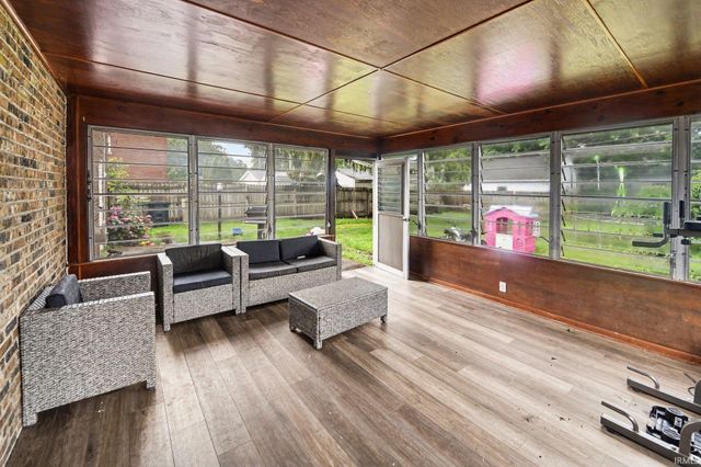 1819 McKinley Avenue, South Bend, IN 46617