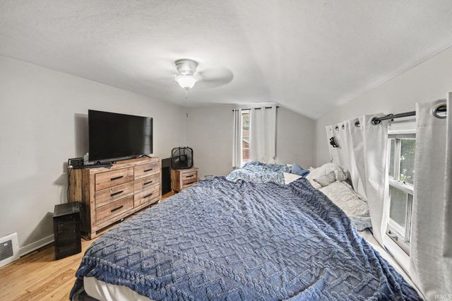 1819 McKinley Avenue, South Bend, IN 46617