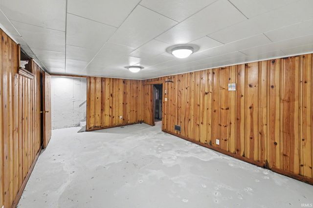 1819 McKinley Avenue, South Bend, IN 46617
