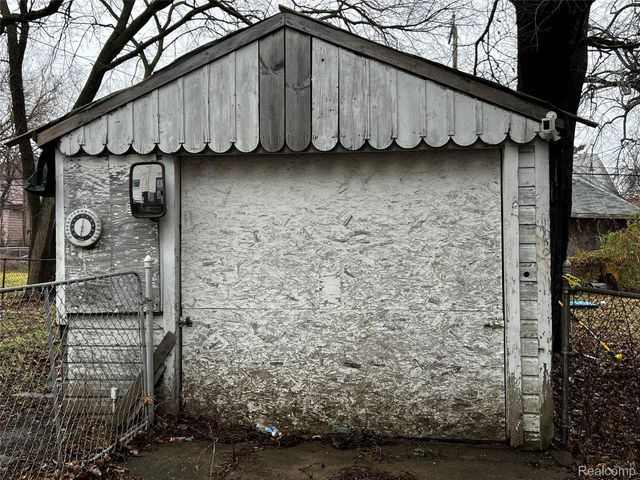 5180 Webb Street, Detroit, MI 48204