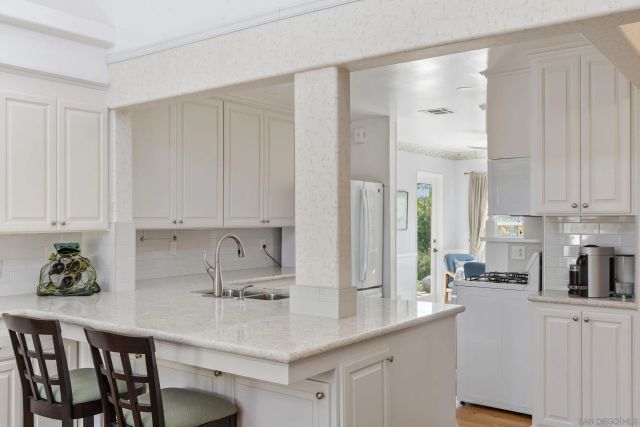 4083 Nabal, La Mesa, CA 91941