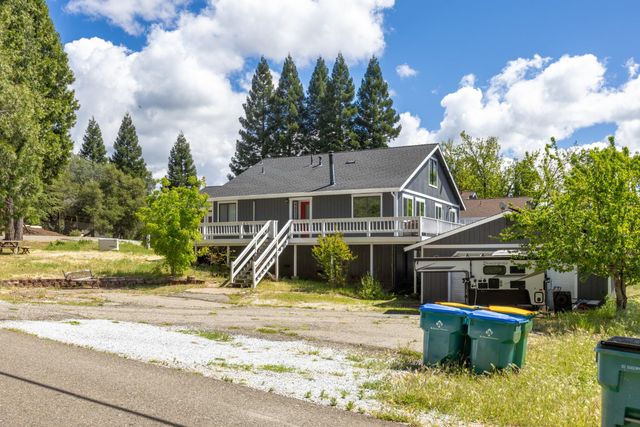 3621 Paydirt Dr, Placerville, CA 95667