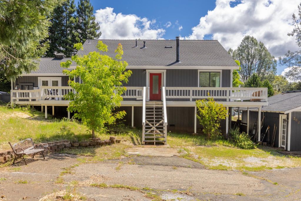 3621 Paydirt Dr, Placerville, CA 95667
