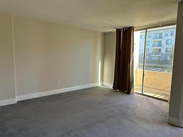 3987 Nobel 350, San Diego, CA 92122