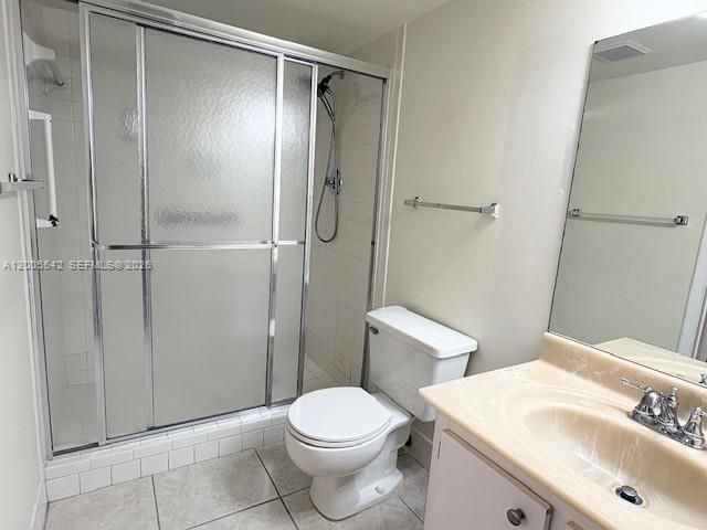 13155 SW 7th Ct 402E, Pembroke Pines, FL 33027