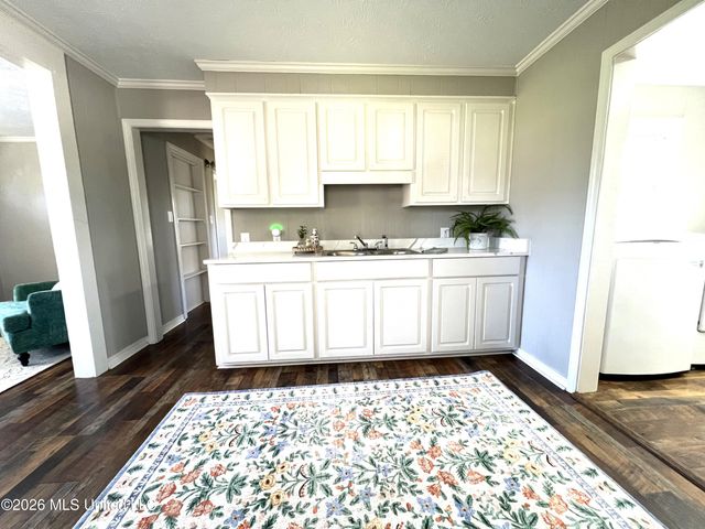 109 Valentour Road, Pearl, MS 39208