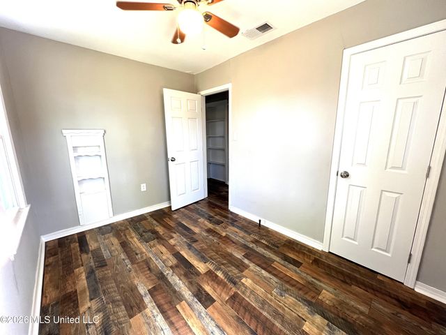 109 Valentour Road, Pearl, MS 39208