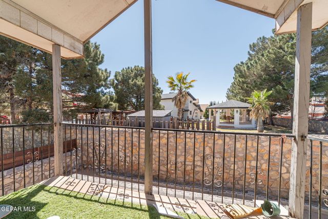 11648 Gordon Cooper Lane, El Paso, TX 79936