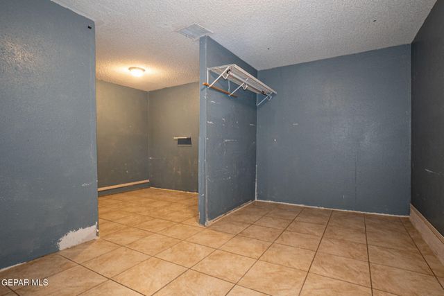 11648 Gordon Cooper Lane, El Paso, TX 79936