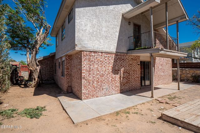 11648 Gordon Cooper Lane, El Paso, TX 79936