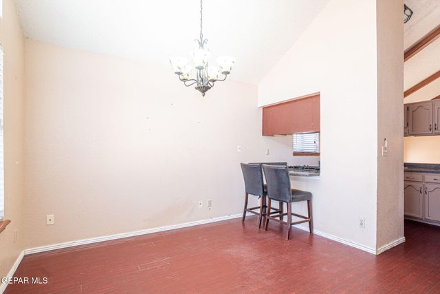 11648 Gordon Cooper Lane, El Paso, TX 79936