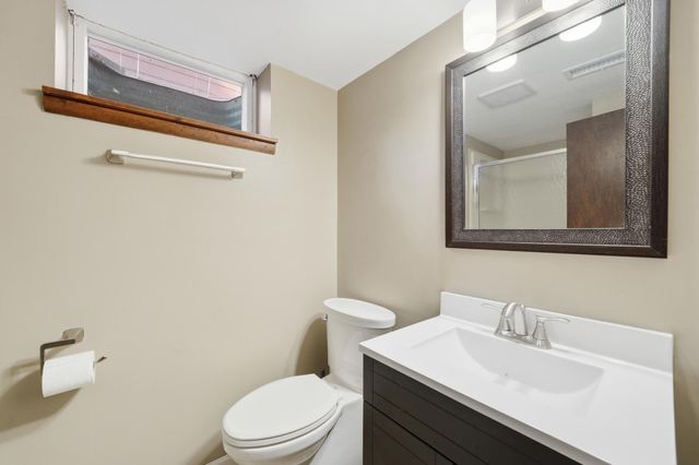 1605 W 72nd Street, Richfield, MN 55423