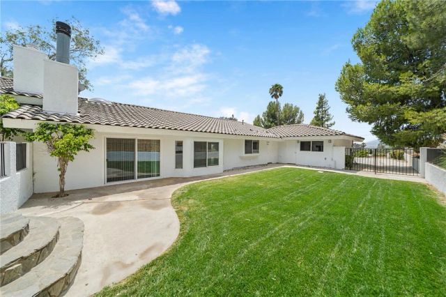 5385 Park, San Bernardino, CA 92404